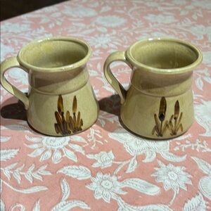 Set of 2 Vintage Galleon Ware Cattails Mugs - Retro Pottery